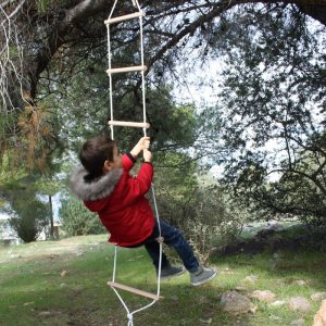 Ανεμόσκαλα με Πλατύσκαλο Ανεμόσκαλα με Πλατύσκαλο